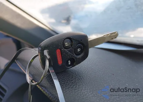 2011 Honda Accord 2.4 Ex-L из США, поврежденный, VIN 1HGCP2F83BA092379